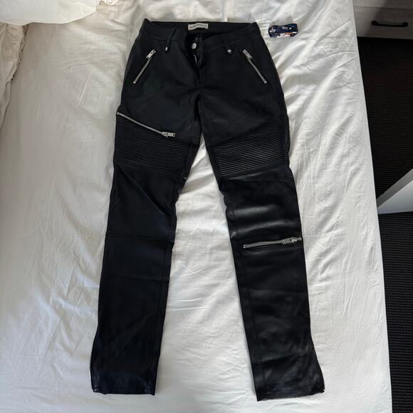 Rare Zara leather pants with zippers size Xs - Picture 1 of 2